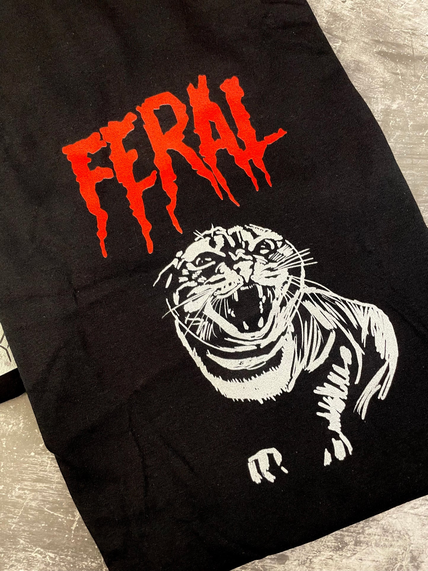 Feral- Tee-shirt unisexe